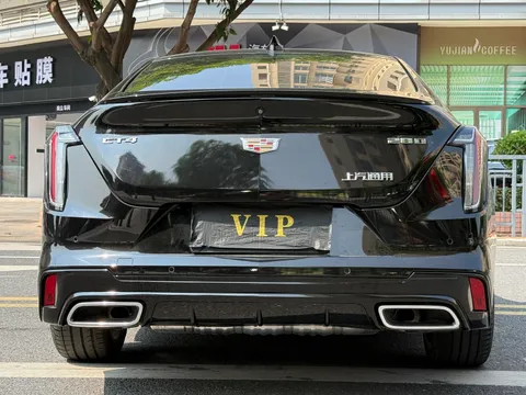 Cadillac CT4