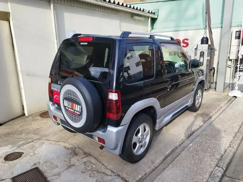 Mitsubishi Pajero Mini