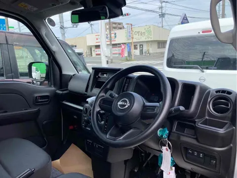 Nissan Clipper