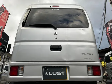 Suzuki Every
