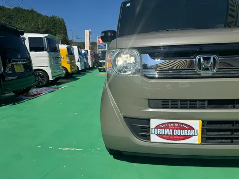 Honda N-BOX Slash