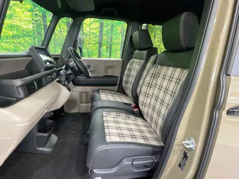Honda N-BOX Joy