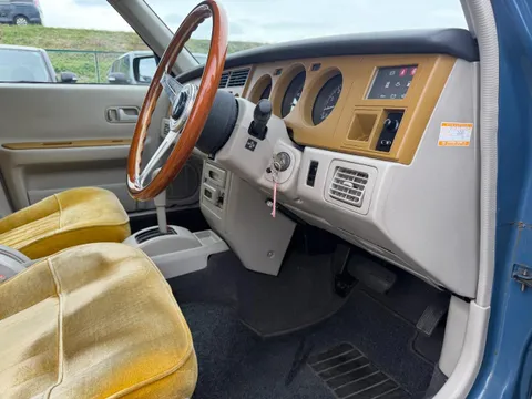 Nissan Rasheen