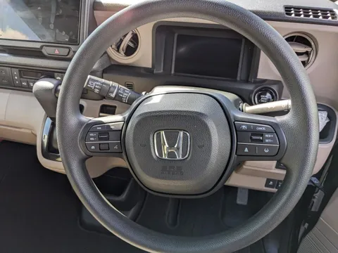 Honda N-BOX Joy