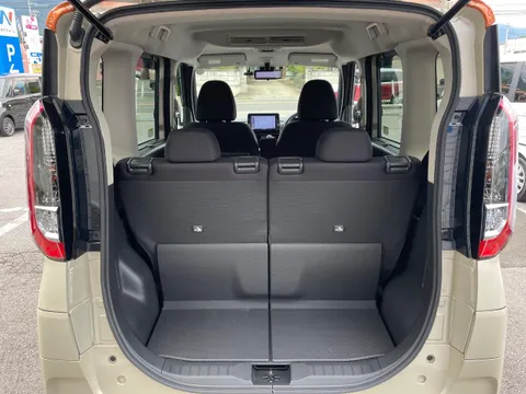 Mitsubishi eK X Space