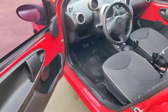 BYD F0