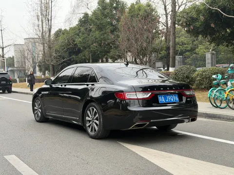 Lincoln Continental
