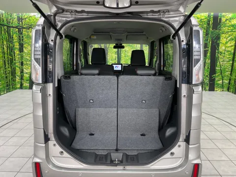 Suzuki Spacia Custom