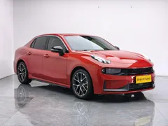 Lynk & Co 03