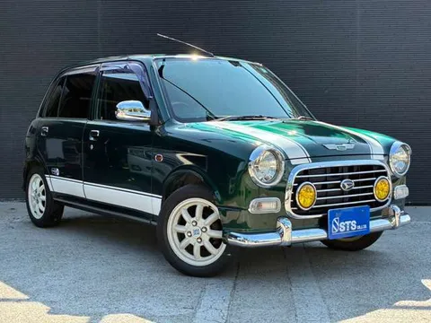 Daihatsu Mira Gino