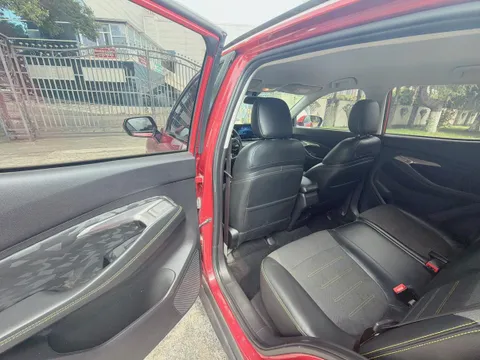 Baojun RS-3