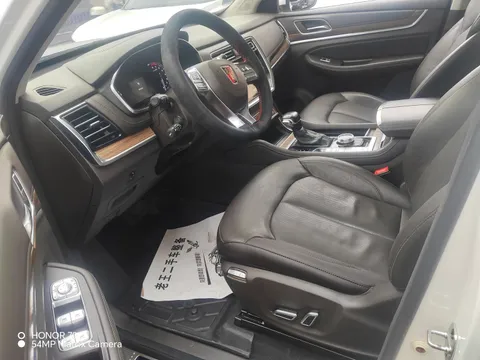 Roewe RX8