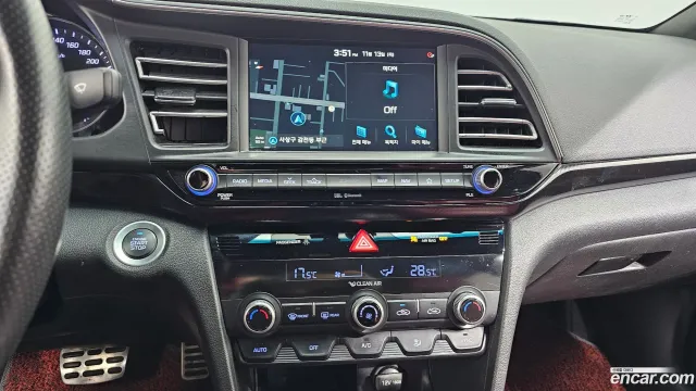 Hyundai Elantra (Avante)