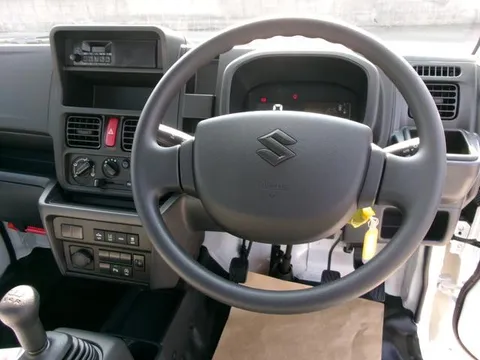 Suzuki Carry Track
