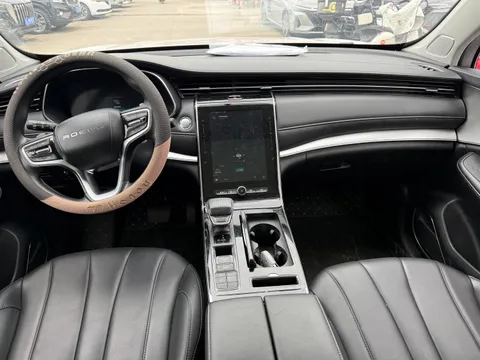 Roewe RX5