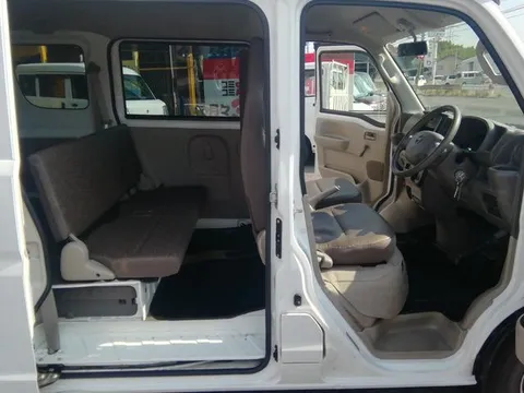 Nissan Clipper