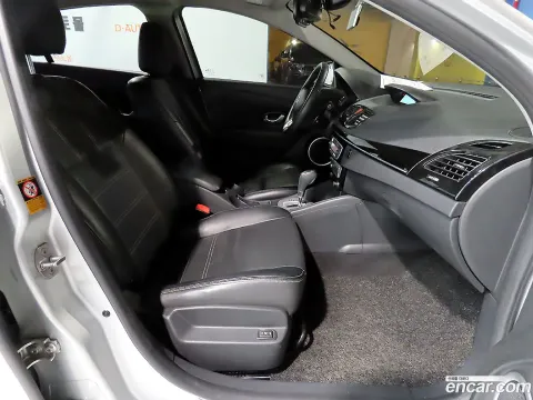 Renault SM3