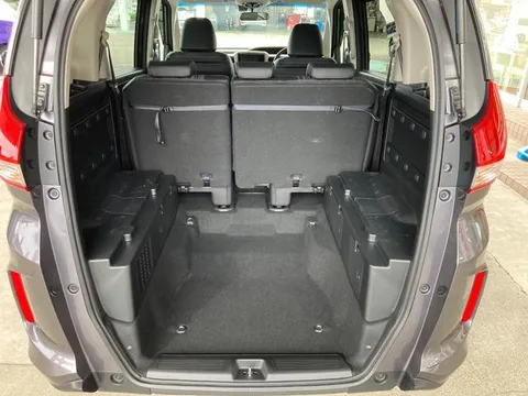 Honda Freed Plus