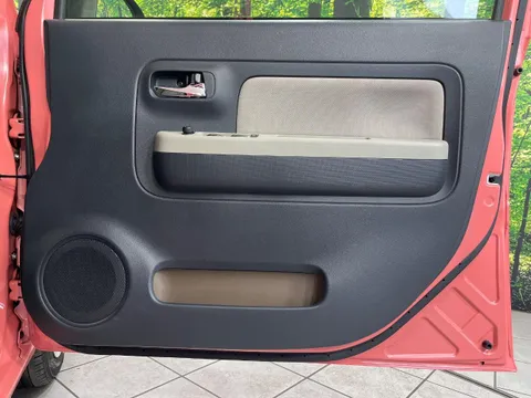 Daihatsu Mira Tocot