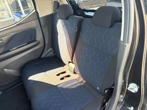Mitsubishi eK X