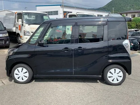 Mitsubishi eK Space Custom