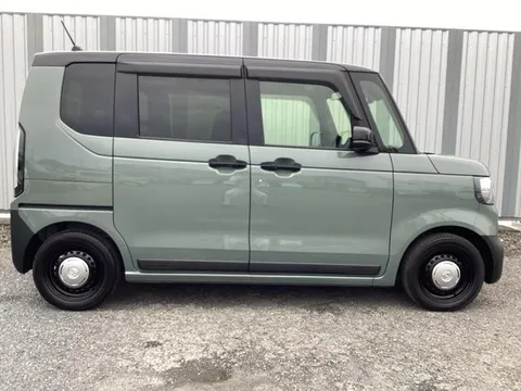 Honda N-BOX Joy