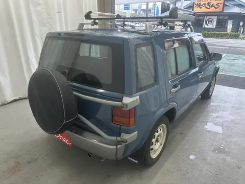 Nissan Rasheen