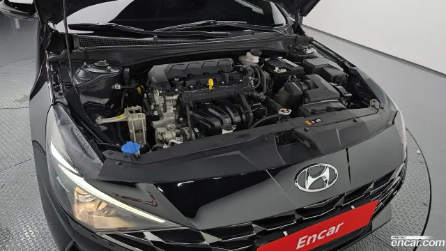 Hyundai Elantra (Avante)
