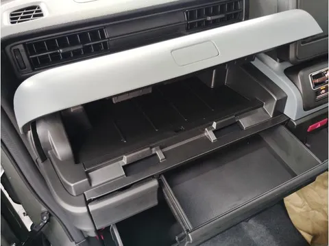 Suzuki Spacia Base
