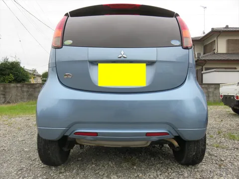 Mitsubishi I