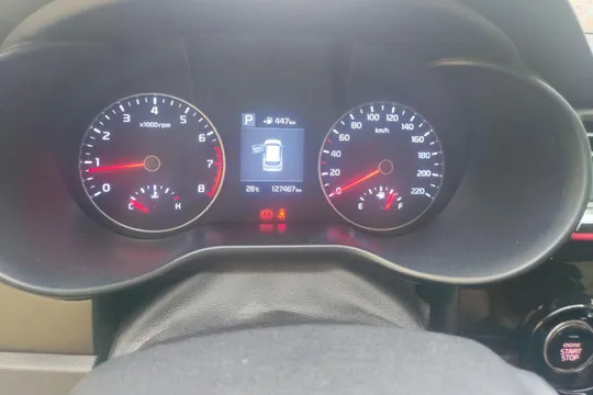 Kia KX