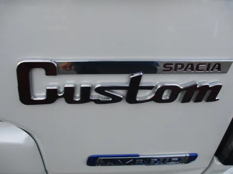 Suzuki Spacia Custom