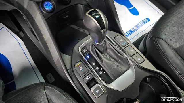 Hyundai Grand Santa Fe (Maxcruz)