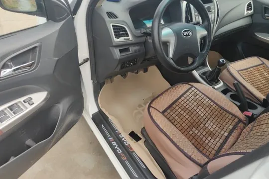 BYD F3