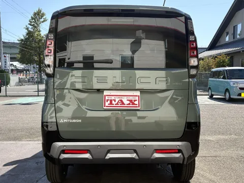 Mitsubishi Delica Mini