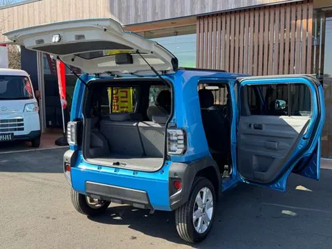 Daihatsu Taft