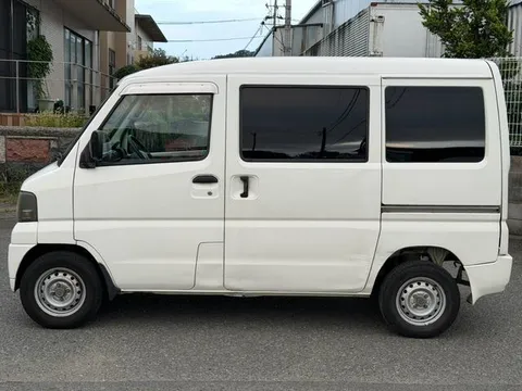 Mitsubishi Minicab Van