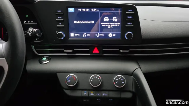 Hyundai Elantra (Avante)