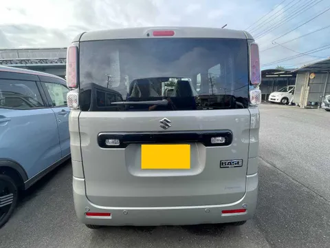 Suzuki Spacia Base
