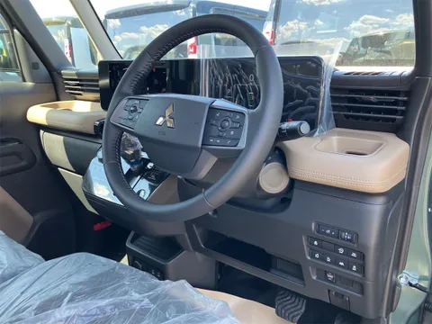 Mitsubishi Delica Mini