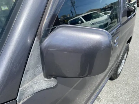 Nissan KIX