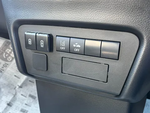 Nissan Clipper Van