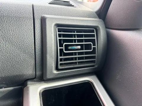 Toyota Pixis Mega