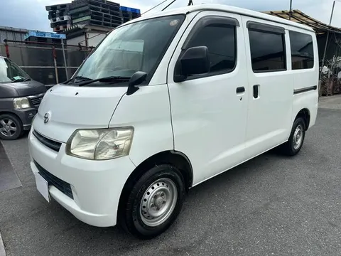 Toyota TownAce Van