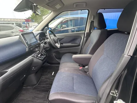 Mitsubishi eK X