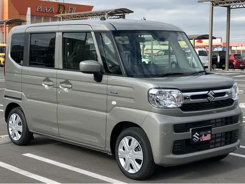 Suzuki Spacia