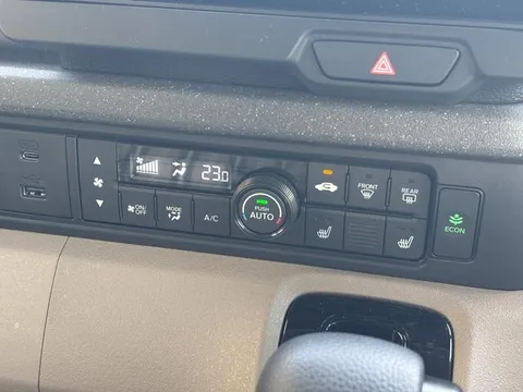 Honda N-BOX Joy