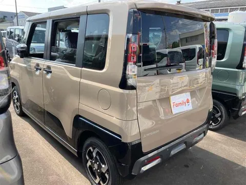 Mitsubishi Delica Mini