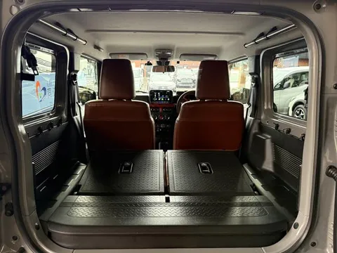 Suzuki Jimny Sierra