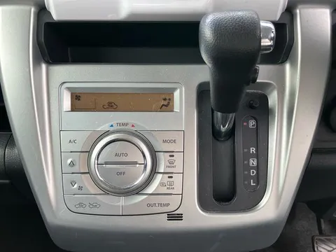 Mazda Flair Crossover